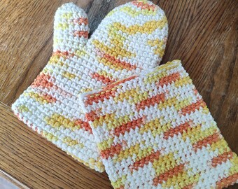 Oven Mitt & Potholder Set