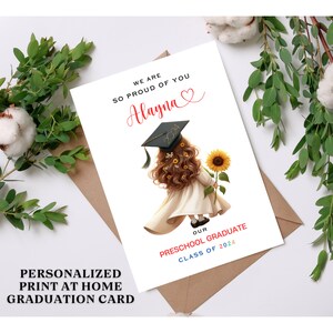 Cartão de formatura personalizado para download, parabéns para meninas da pré-escola, cartão com nome personalizado, cartão para impressão para a turma de 2025, boné Globe