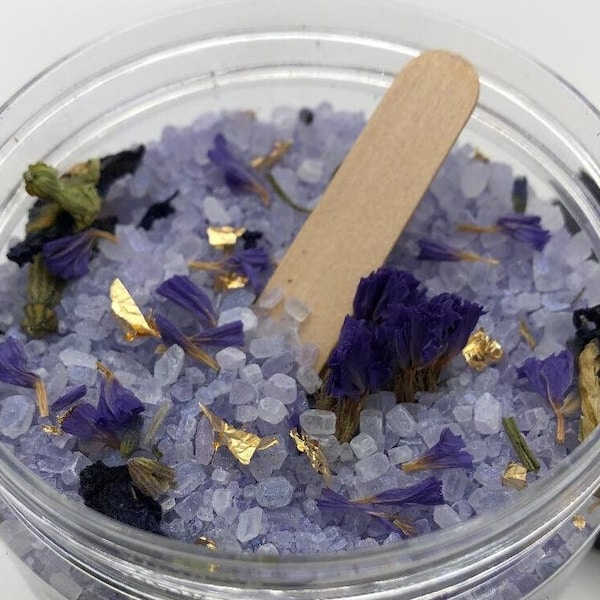 Lavender Bath Salts - Aromatherapy - Spa - Sleep - Stress Relief - Scoop Included- Relaxation - Calming - Natural - Essential Oil - Soothing