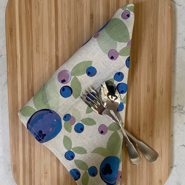 Set a summer tabletop with big bold blueberry 100% linen napkins! A perfect hostess housewarming gift | Picnic | Unique and useful gift