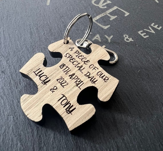 Personalised keyrings wedding favours deals