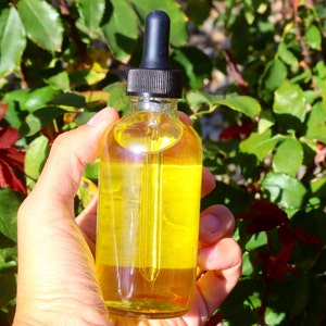 Handcrafted Sweet Vanilla & Lavender Multi-Use Body Oil