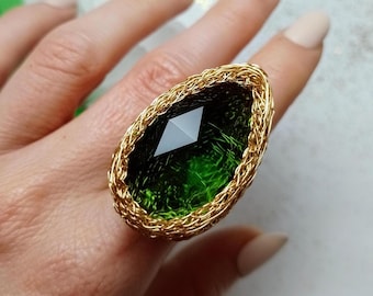 Large green crystal ring, Bold huge statement stone ring, Oversized chunky cocktail ring, Giant vintage swarovski gold filled ring for women