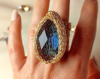 Big blue faceted crystal ring, Large blue stone ring women, Giant blue sapphire statement ring, Huge chunky gold vintage style cocktail ring