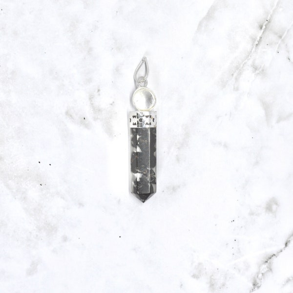 Reticulated Quartz Crystal Pendant