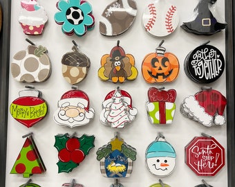 Interchangeable Attachments | Present Attachment | Interchangeable Sign | Interchangeable Door Hanger