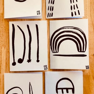 Ensemble de six cartes dessinées à la main, symbole de la roche du sud-ouest, encre du Japon