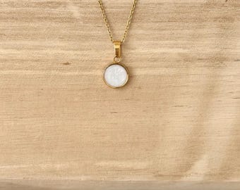 Gepersonaliseerde moedermelkketting • Moederdagcadeau voor vrouw van man • Moederschapsaandenken • Handgemaakte moedermelkhanger