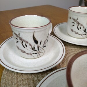 Vintage Nikko Leawood Pattern Teacups and Saucer ( Set of 4) 8 pieces total
