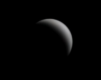 Venus creciente en infrarrojo