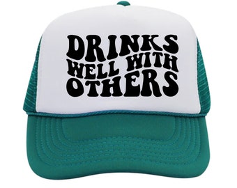 Casquette pour boire un verre, on boit bien avec les autres, casquette de camionneur, chapeaux de groupe pour EVJF