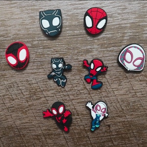  We1stdsee 30Pcs Spiderman Shoe Charms, Spider Verse and Spidey  Friends Shoe Pins Decoration Charms for Kids Boys Valentines Day Gifts :  Clothing, Shoes & Jewelry