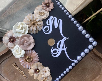 122 Custom Personalized Name or Initials Graduation Cap topper,Flower Graduation cap, Flower Graduation topper,Personalized Graduation Cap