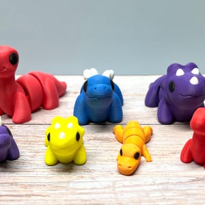 3D Printed Dinosaur Fidget Toy, Stegosaurus, Brachiosaurus, Triceratops, T-Rex, Articulated Dinosaur Toy, Desk Pet, Easter Basket Stuffer