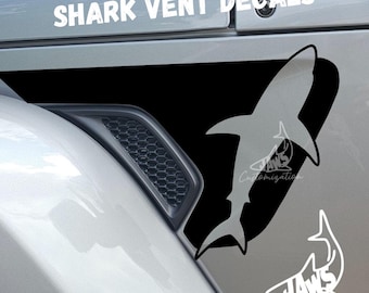 Pegatinas personalizadas Shark JL para ventilación - Juego de 2 / Calcomanías de vinilo / Compatibles con Jeep Wrangler / Gladiator / JL y JT