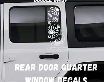 Calcomanías Doodle Daisy para la ventana trasera de la puerta - Juego de 2 / Compatible con Jeep Wrangler JKU JLU / 4 puertas / Calcomanías todoterreno / Calcomanía femenina para auto