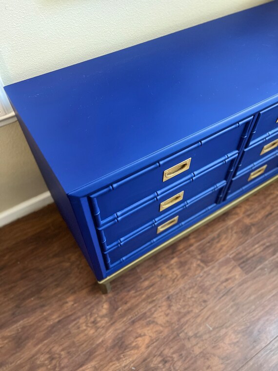 Vintage thomasville chest of drawers deals