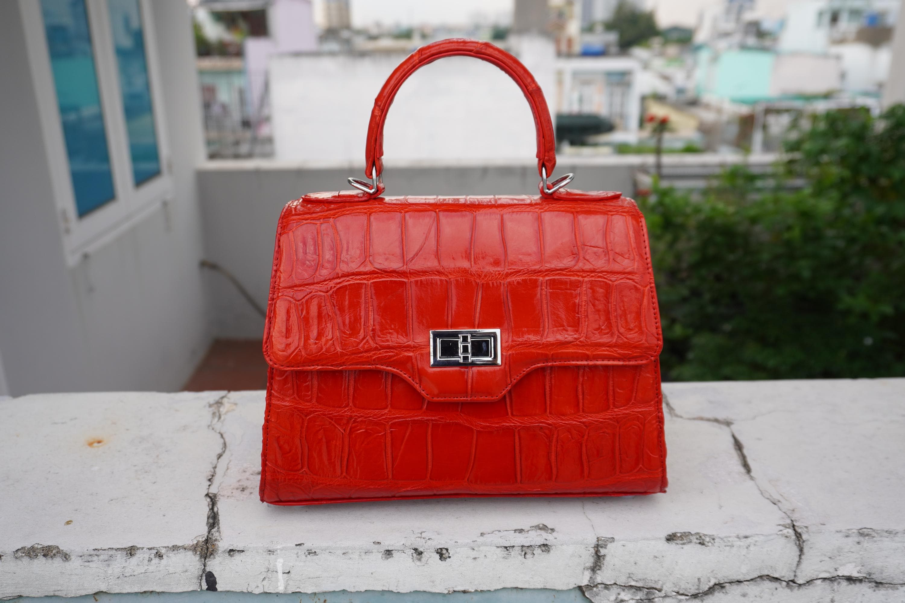 Red Alligator Genuine Handmade Leather Skin Women's Handbag