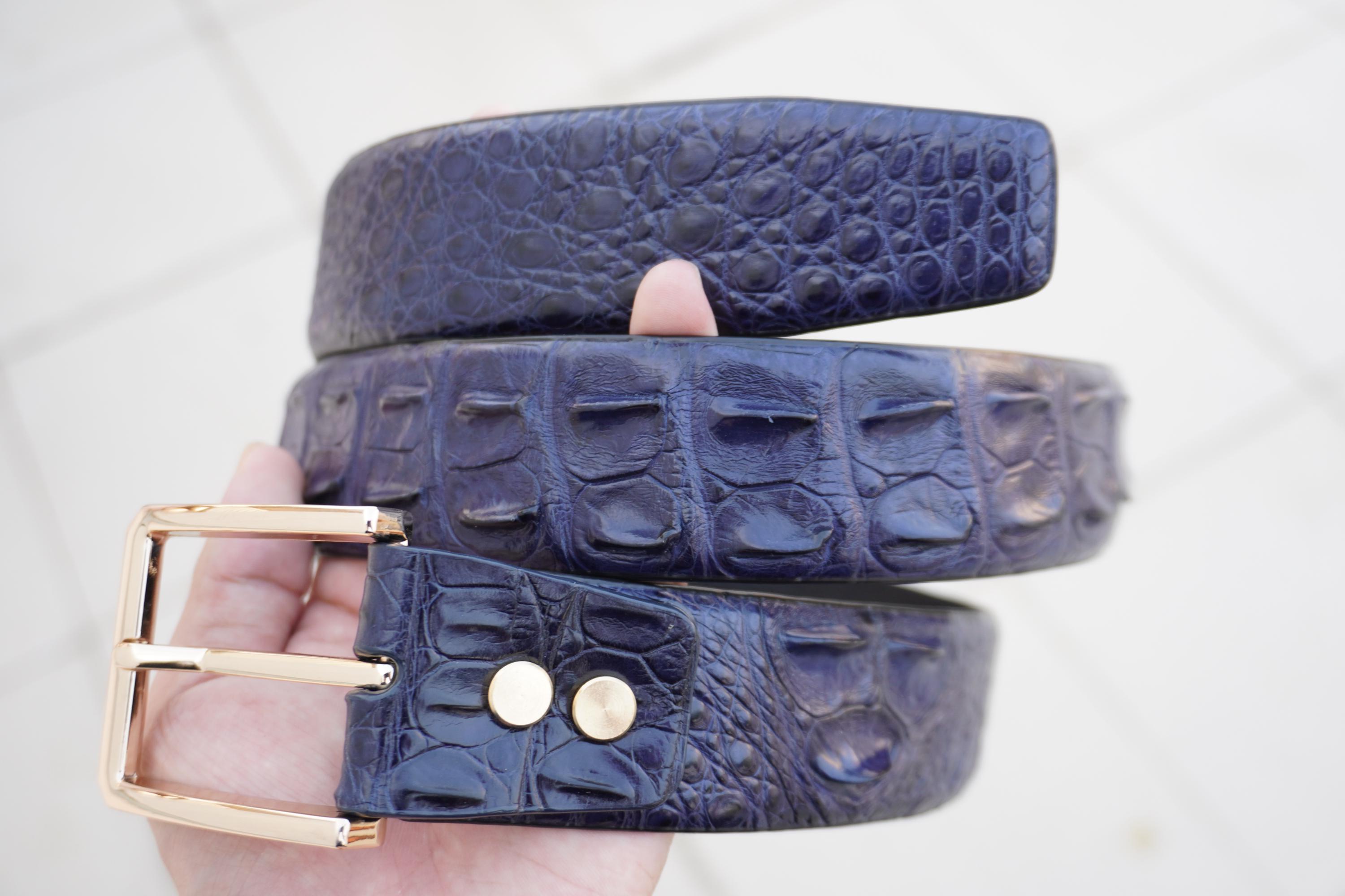 Vintage navy one piece alligator 1.5” wide belt solid brass buckle Made in USA 1.5 main image 3