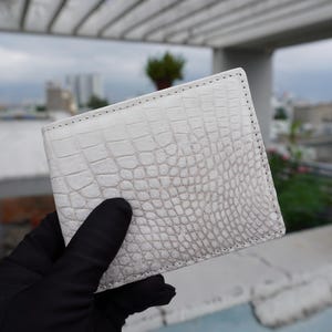 Cartera plegable de piel de cocodrilo blanca de doble cara/cartera personalizada para hombre/regalo de aniversario para él/cartera para hombre/cartera personalizada