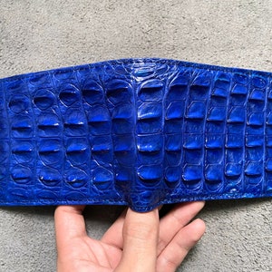 Portefeuille à deux volets en cuir véritable pour homme en corne d'alligator bleu clair, portefeuille en cuir exotique de qualité supérieure, cadeau pour lui