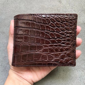 Cartera de piel de cocodrilo marrón de dos caras/Cartera personalizada para hombre/Regalo de aniversario para él/Cartera para hombre/Cartera personalizada/Regalo para papá
