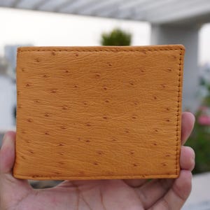 Portefeuille à deux volets pour homme en cuir véritable d'autruche jaune, portefeuille en cuir exotique haut de gamme, cadeau pour lui, cadeau de Noël, portefeuille minimaliste pour homme