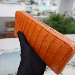 Handgefertigte orange echte Alligator Bauchleder Damen maßgeschneiderte lange Brieftasche, perfektes Geschenk für sie, Weihnachtsgeschenk, Luxusleder Handtasche