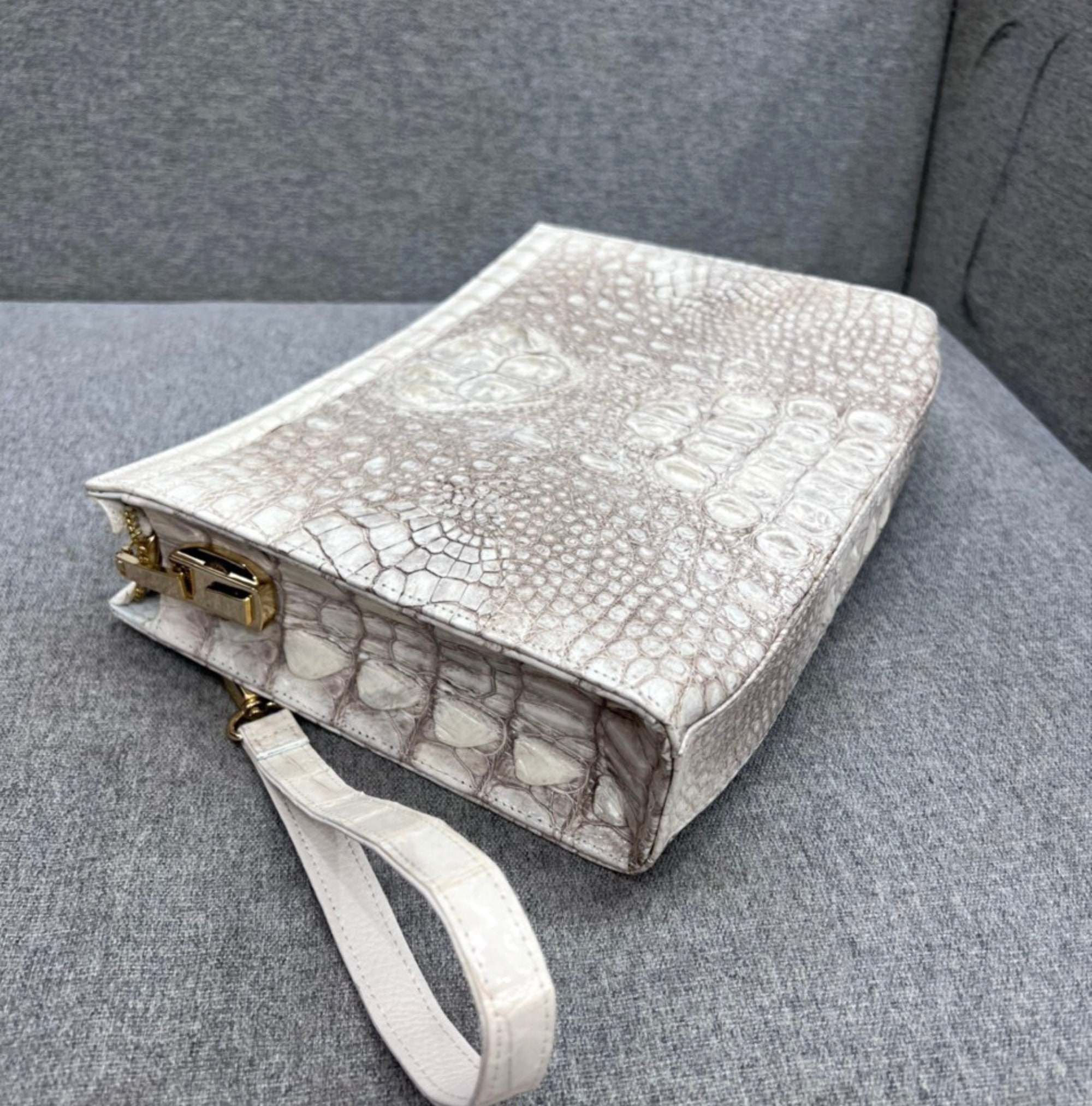 Authentic Croc Leather Women Handbag Bag Cross body White Himalayan w/Strap  New