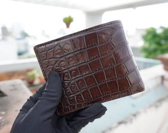 Cartera plegable de piel de cocodrilo marrón para hombre/cartera personalizada para hombre/regalo de aniversario para él/cartera para hombre/cartera personalizada