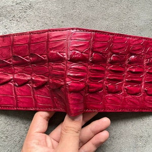 Burgundy Alligator Back Tail Bifold-portemonnee voor heren van echt leer