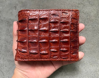 Cartera plegable de piel de caimán color coñac: Cartera de hombre hecha a mano