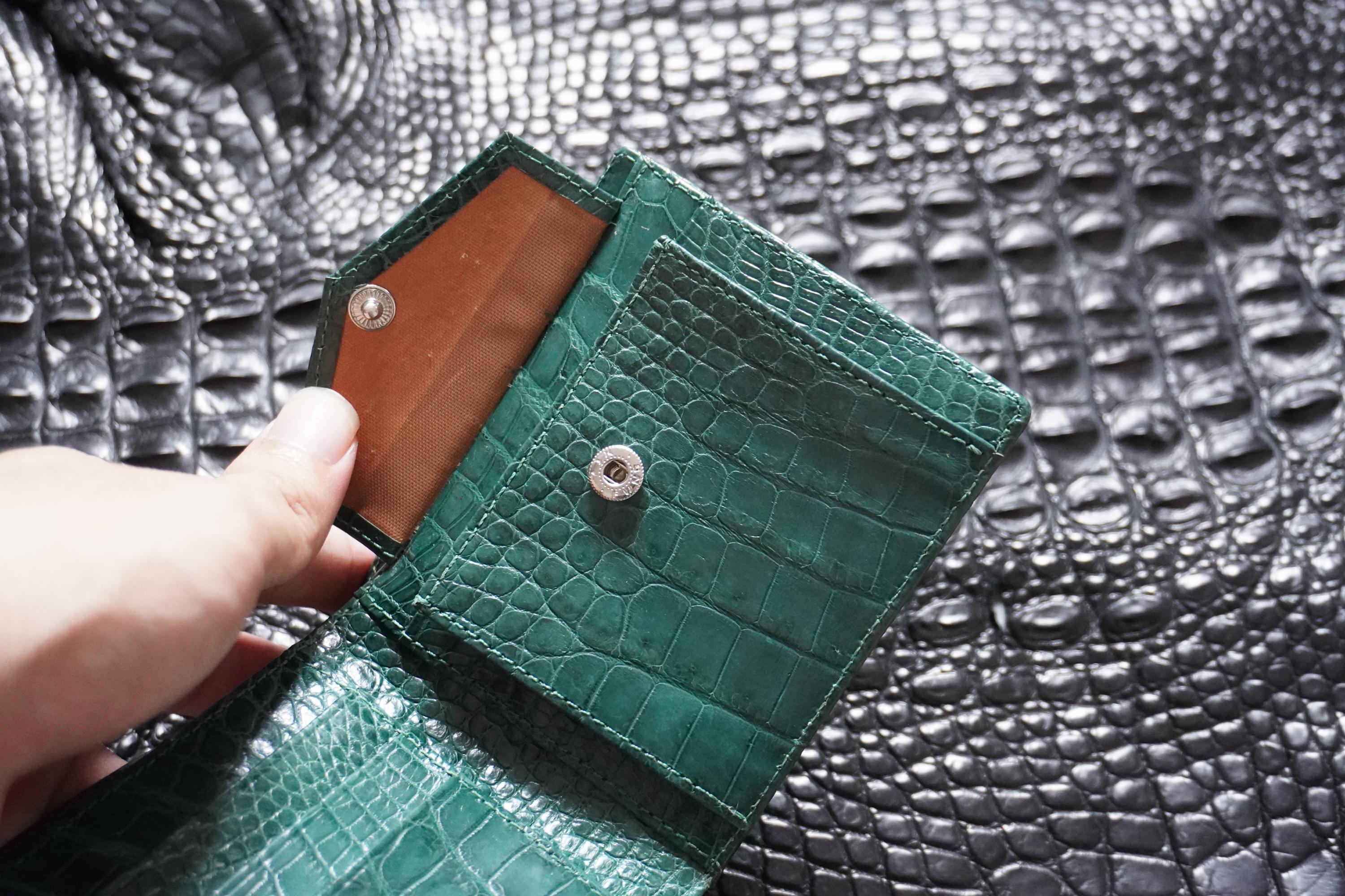 両面グリーンアリゲーターホーンレザー二つ折り財布（コインポケット付き）/パーソナライズされた財布/彼への記念日の贈り物/カスタムウォレット -  Etsy 日本
