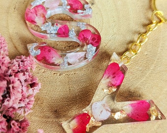 Porte-clés fleurs séchées fleurs personnalisé lanière chaîne lettre alphabet résine époxy romance or argent rosé