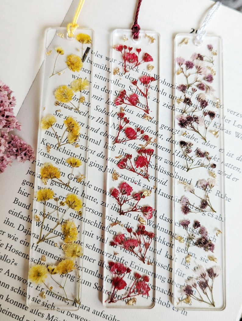 Bookmark epoxy resin with pressed and dried flowers and petals gold paper plants reading gift girlfriend special gift image 1