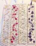 Epoxy resin bookmark with pressed and dried flowers and blossoms, gold paper, plants, reading gift, girlfriend, special gift product logo