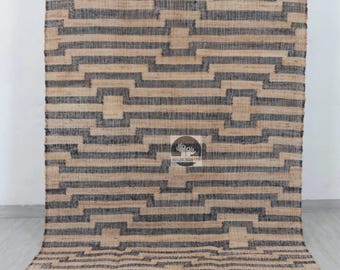 Hand Braided Jute Dhurrie Rug: Natural & Charcoal Kilim Style