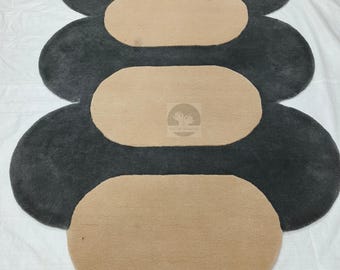 Modern Irregular Shape Wool Rug, Black & Beige Hand Tufted Abstract Design (5x8 ft)