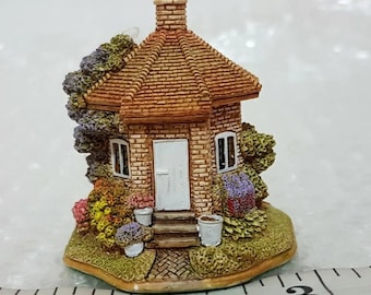 Lilliput Lane MAHARAJAH'S WELL 2010 Boxed No Deed