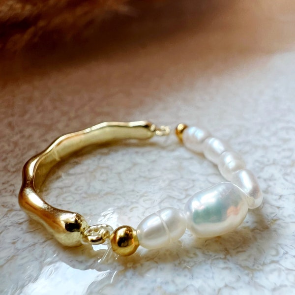 Ring aus Süßwasserperlen, Elastischer Ring mit Naturperlen, Elastischer Süßwasser Perlen Ring, Stretch Ring, Perlenschmuck, Geschenkidee