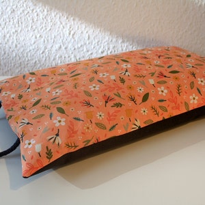 knee cushion made of outdoor fabric