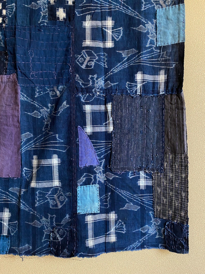 Tissu Coton Indigo Japonais Kasuri Vintage 57 Pouces - Occasion, Défauts (trous, Taches) - Style Boro