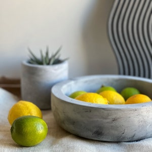 Concrete fruit bowl, decorative bowl, dining table centrepiece, succulent cactus planter, minimalist kitchen decor, heavy fruit bowl