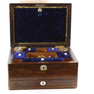 Victorian Rosewood Vanity Box / Victorian Jewellery Box / Dressing Table Box / Antique Jewellery Box / 19th Century