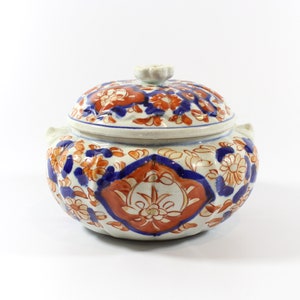 Antique Japanese Dish with Lid in Imari Pattern /