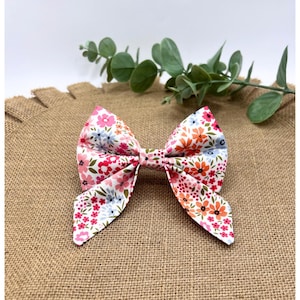 Bright Pink Spring Florals Dog Bow Tie – Girly Sailor Bow Tie – Festive Dog Collar - Easter Outfit Ideas for Dogs - Classy Dog and Cat