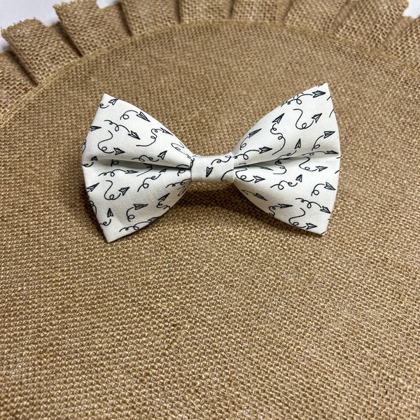 Fun Dog Bow Tie | Paper Airplanes Bow Tie | Pet Bow Tie | Velcro Bow Tie | Dog Bow Tie | Cat Bow Tie | Fun Bow Tie | Festive | Themed Bow