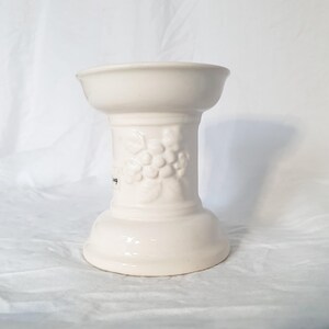 Rosa Ljung small white candle holder with flower motif