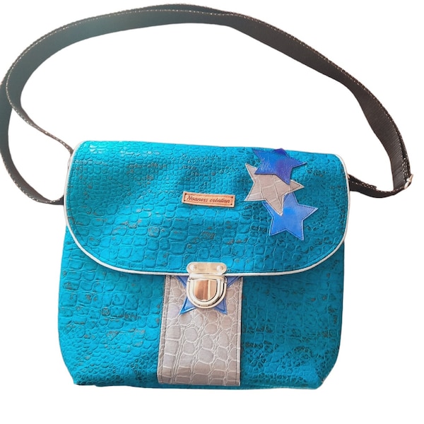 Sac bandoulière femme, besace en simili cuir bleu et gris, sac bandoulière motif étoiles, besace avec rabat, idée cadeau pour femme