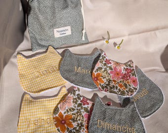 Embroidered bamboo washable wipes with days of the week - Set of 7 + pouch - zero waste - reusable makeup remover - eco-friendly gift